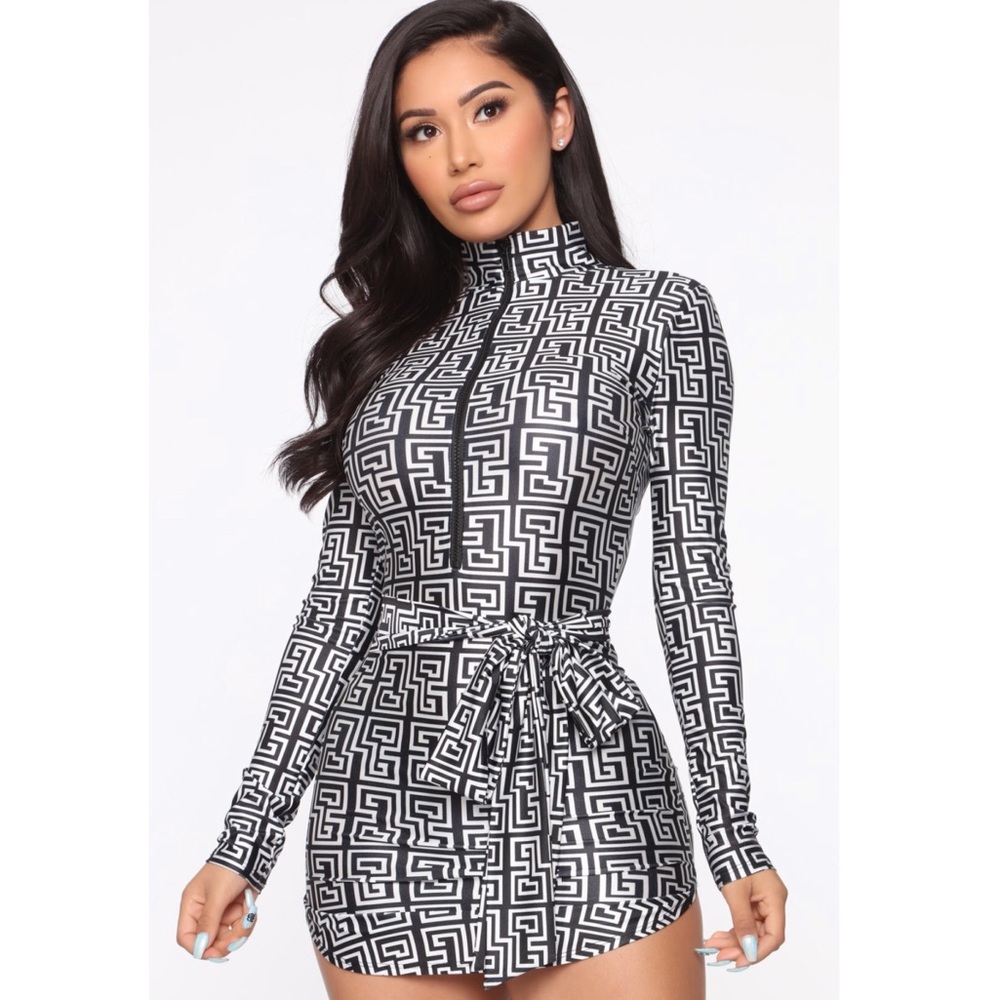 New! Fashion Nova Let me stay mini dress